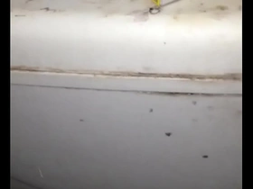 Drinking my pee in hospital loo