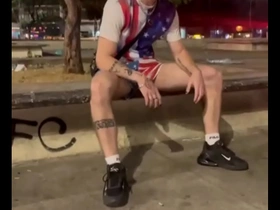 Exibicionismo na praça roosevelt em são paulo