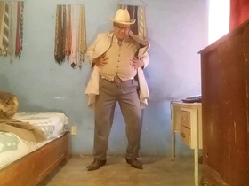El empresario vaquero es tu amo